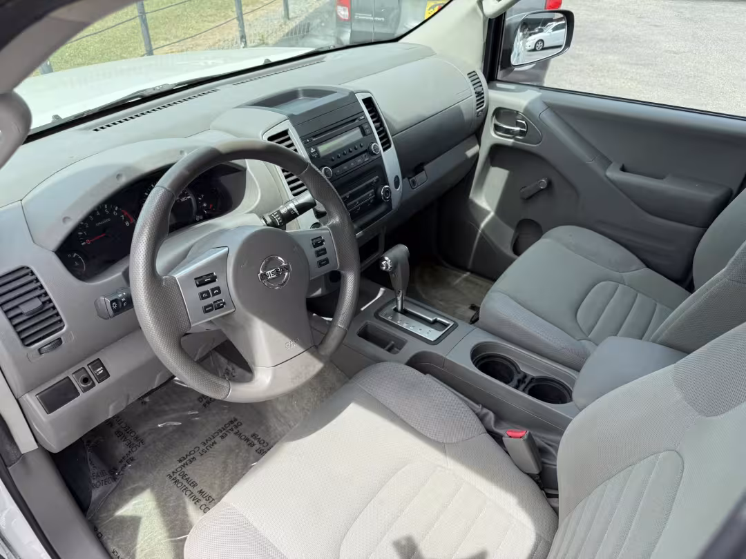 2015 Nissan Frontier - 1N6BD0CTXFN764126 - Image #3