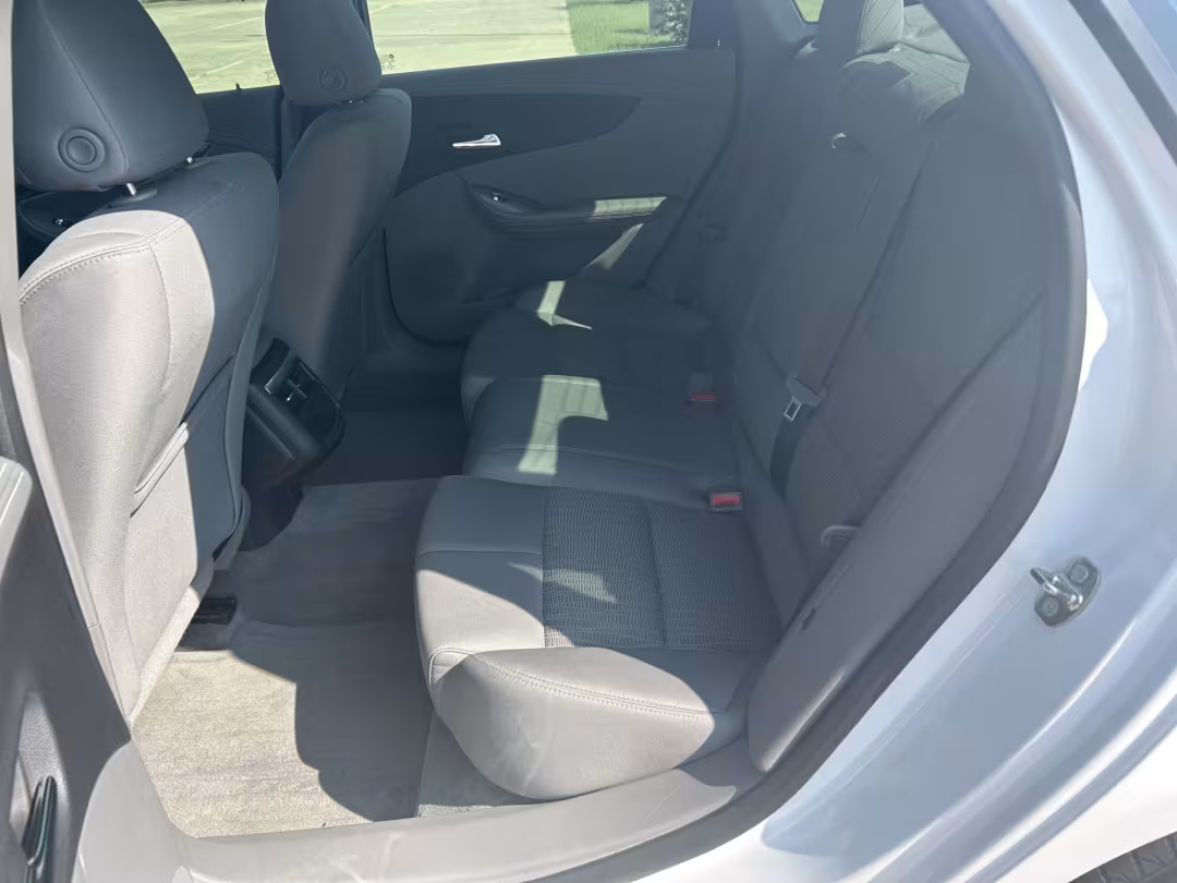 2016 Chevrolet Impala - 2G11Y5SN4G9167781 - Image #13