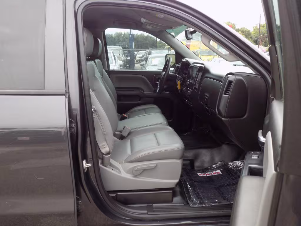 2016 Chevrolet Silverado 1500 - 1GCRCNEH9GZ107998 - Image #11