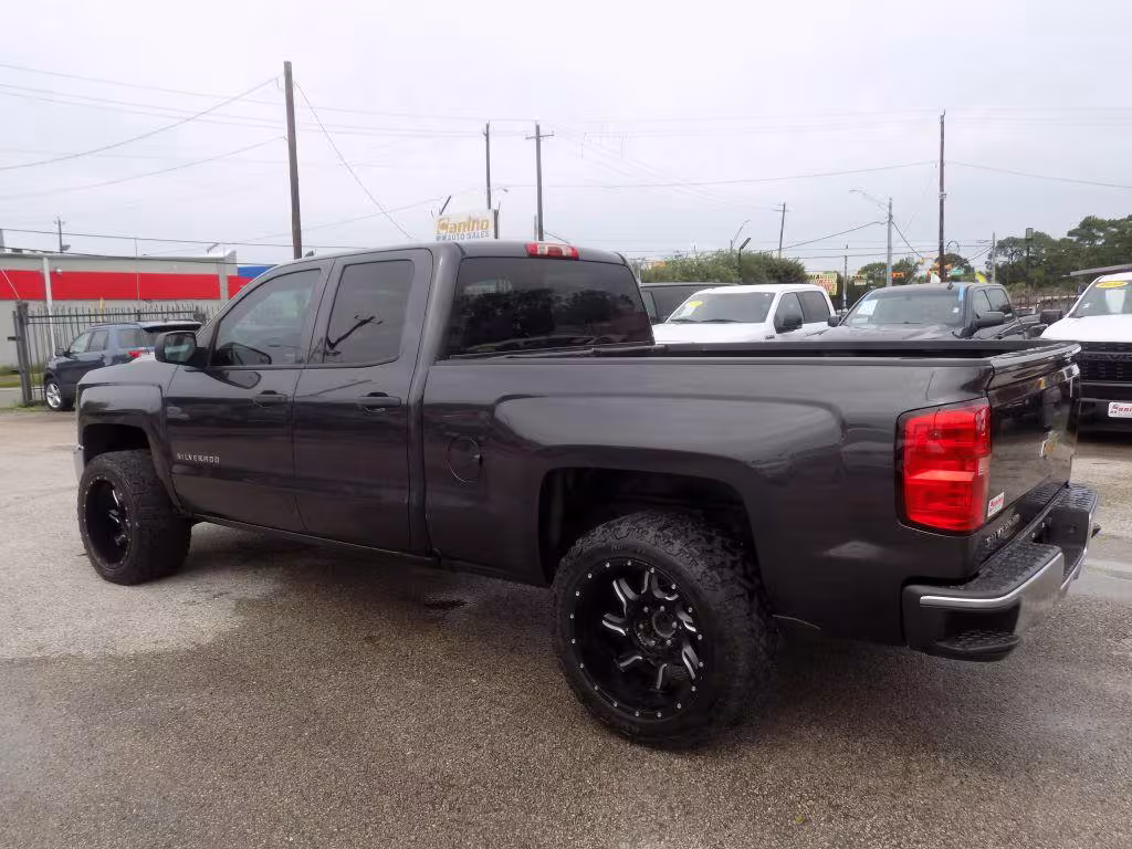 2016 Chevrolet Silverado 1500 - 1GCRCNEH9GZ107998 - Image #4