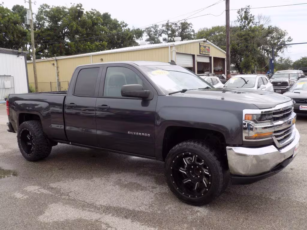 2016 Chevrolet Silverado 1500 - 1GCRCNEH9GZ107998 - Image #8
