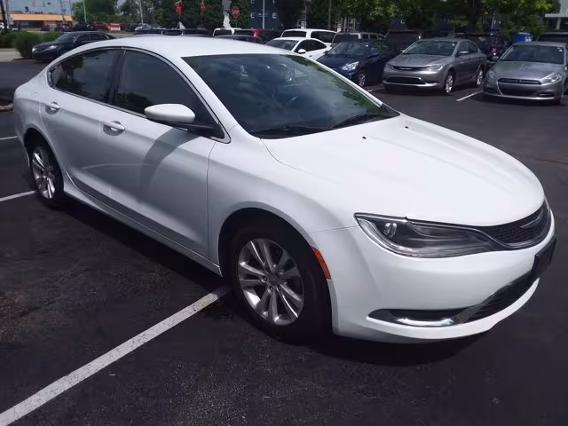2016 Chrysler 200 - 1C3CCCAB6GN130274 - Image #7