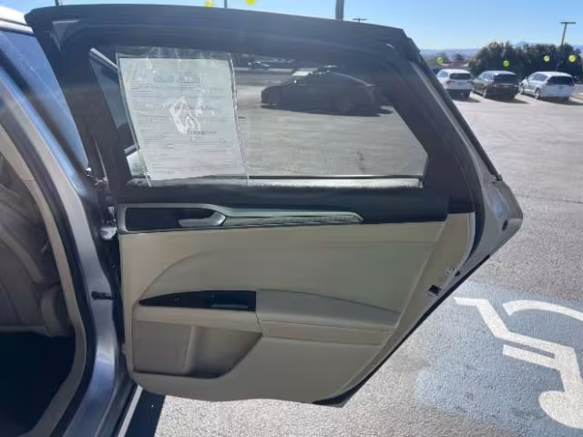 2016 Ford Fusion - 3FA6P0HD0GR118806 - Image #27