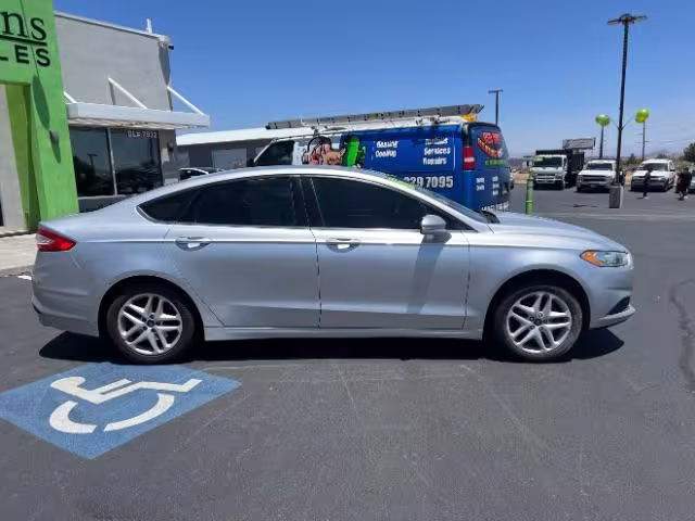 2016 Ford Fusion - 3FA6P0HD0GR118806 - Image #3