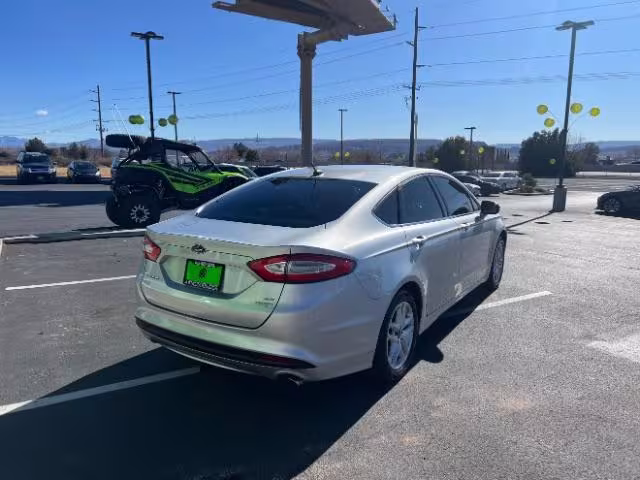 2016 Ford Fusion - 3FA6P0HD0GR118806 - Image #8