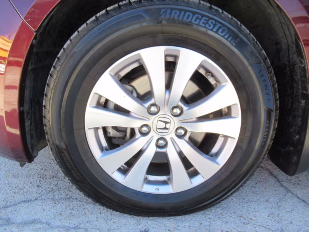 2016 Honda Odyssey - 5FNRL5H62GB103369 - Image #25