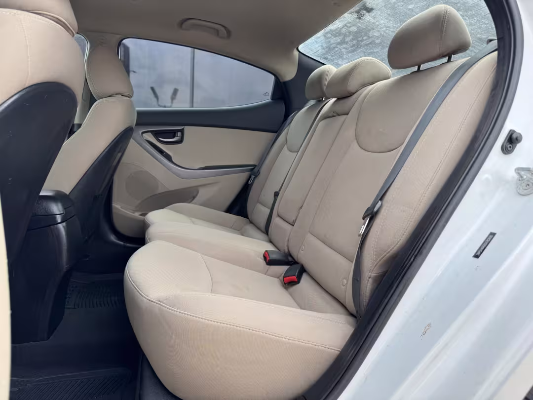 2016 Hyundai Elantra - 5NPDH4AE6GH782698 - Image #11