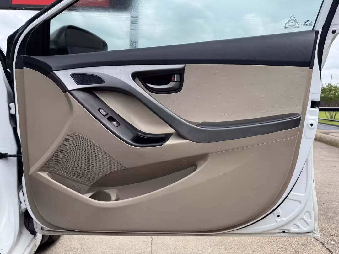 2016 Hyundai Elantra - 5NPDH4AE6GH782698 - Image #14