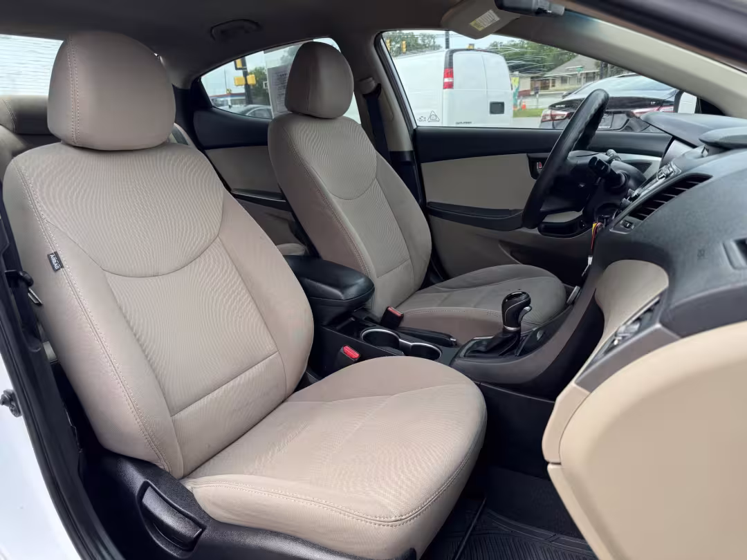 2016 Hyundai Elantra - 5NPDH4AE6GH782698 - Image #16