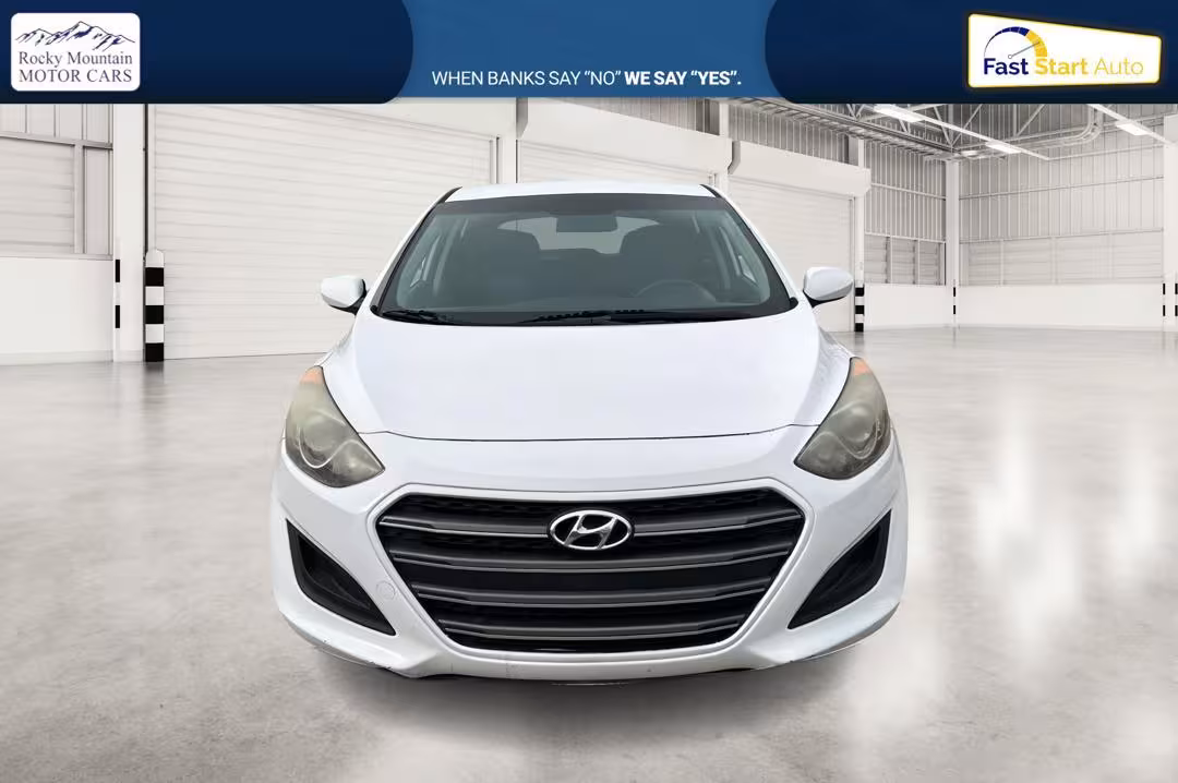 2016 Hyundai Elantra GT - KMHD35LH2GU280221 - Image #10