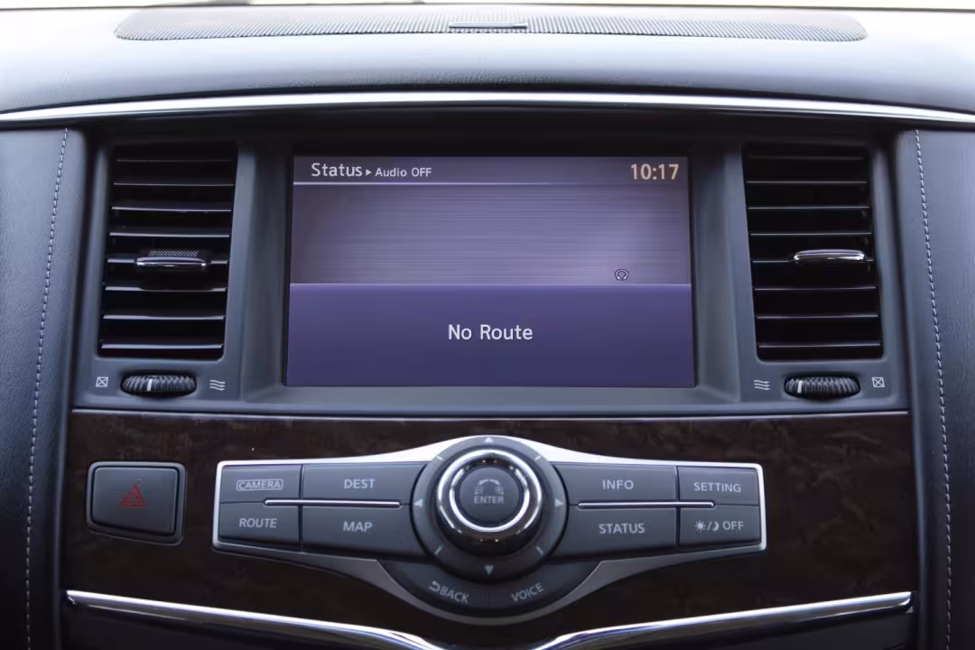 2016 Infiniti QX80 - JN8AZ2NE5G9126567 - Image #17