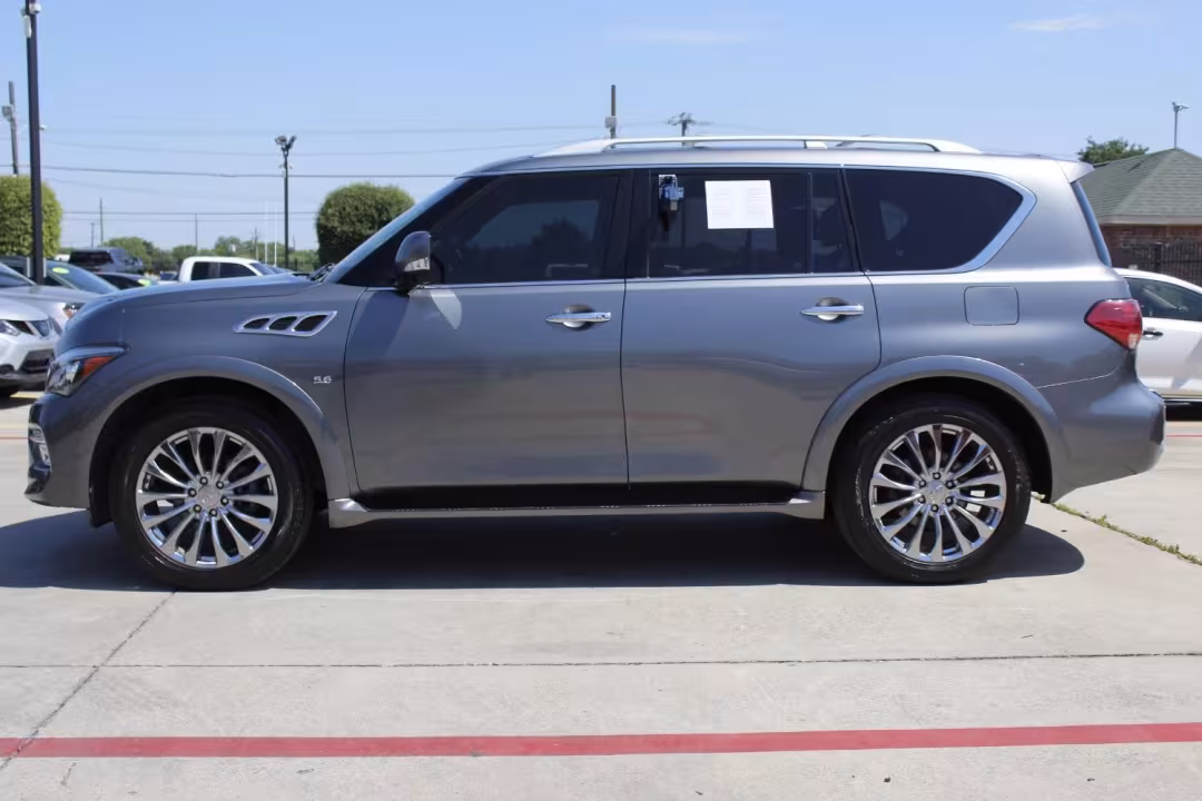 2016 Infiniti QX80 - JN8AZ2NE5G9126567 - Image #3