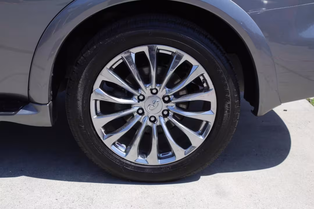 2016 Infiniti QX80 - JN8AZ2NE5G9126567 - Image #5