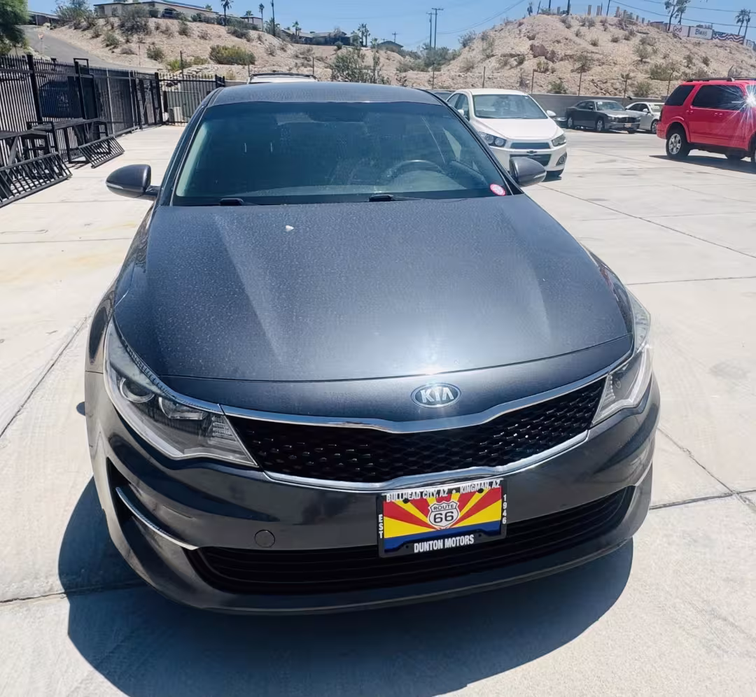2016 Kia Optima - KNAGT4L38G5107150 - Image #2