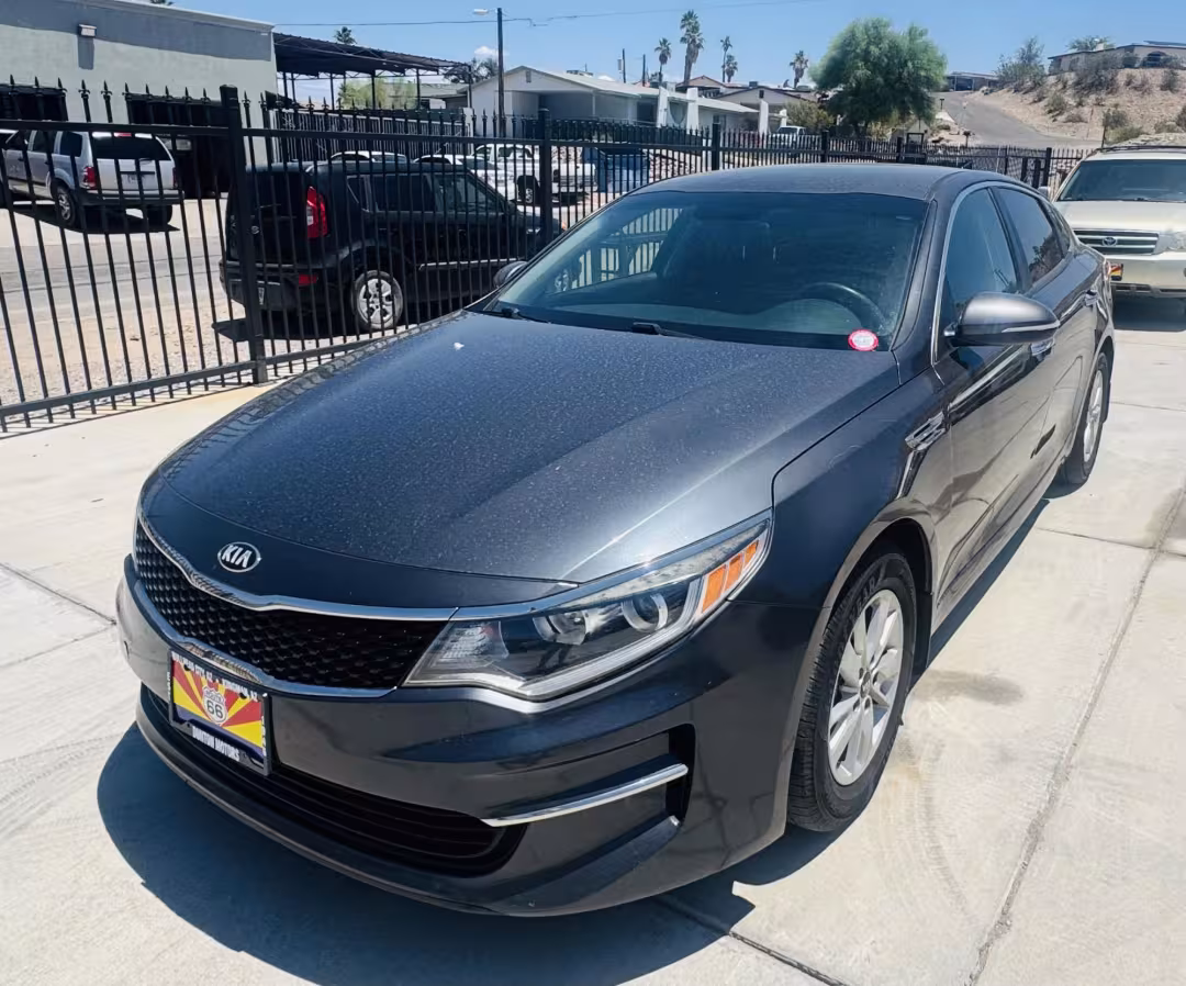 2016 Kia Optima - KNAGT4L38G5107150 - Image #6