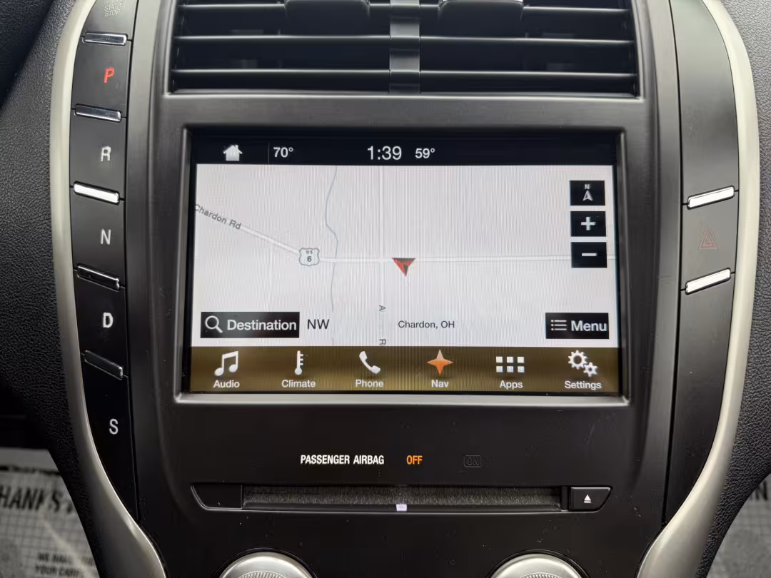 2016 Lincoln MKC - 5LMCJ3D98GUJ21066 - Image #17