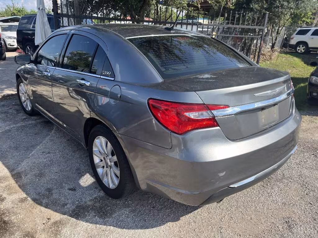 2016 Nissan Altima - 1N4AL3AP9GC244415 - Image #1