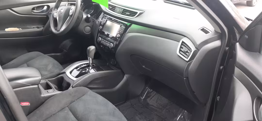 2016 Nissan Rogue - JN8AT2MV7GW135209 - Image #5
