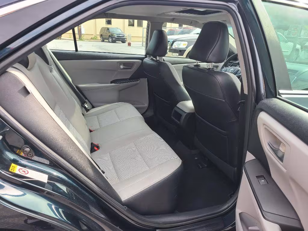 2016 Toyota Camry Hybrid - 4T1BD1FK4GU177922 - Image #7