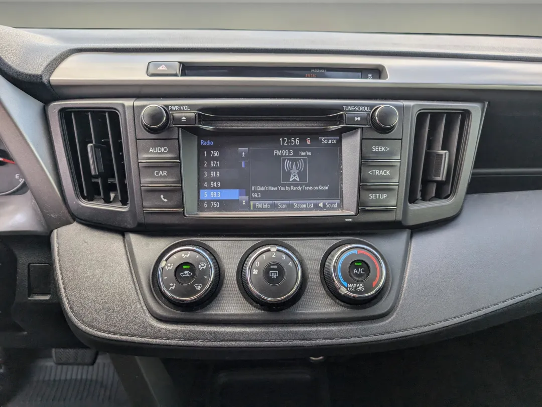 2016 Toyota RAV4 - 2T3BFREV0GW531222 - Image #15