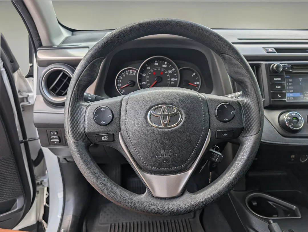 2016 Toyota RAV4 - 2T3BFREV0GW531222 - Image #16