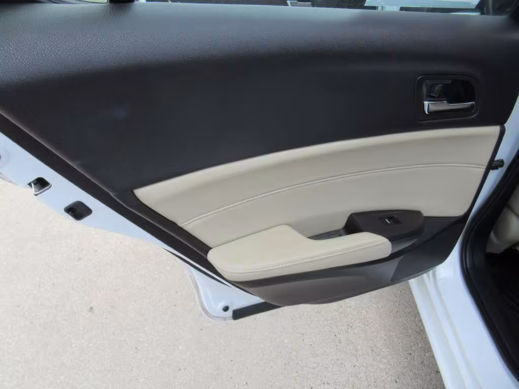 2017 Acura ILX - 19UDE2F70HA003099 - Image #11