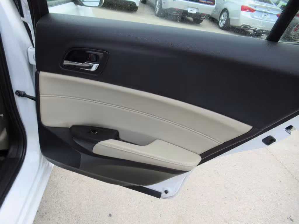 2017 Acura ILX - 19UDE2F70HA003099 - Image #12