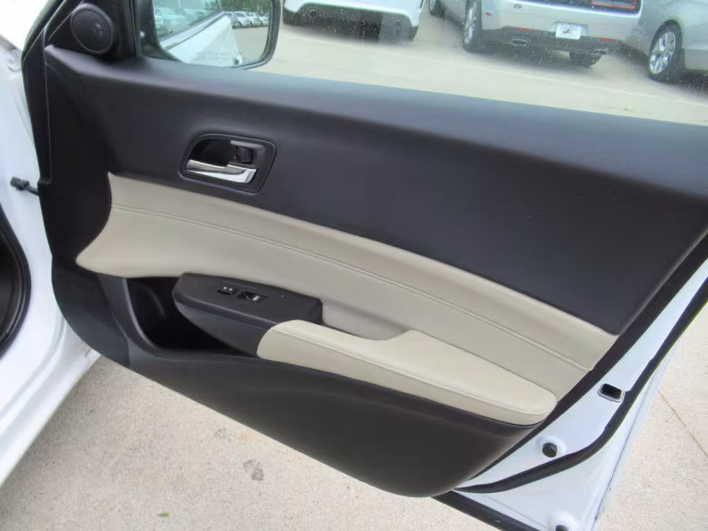 2017 Acura ILX - 19UDE2F70HA003099 - Image #13