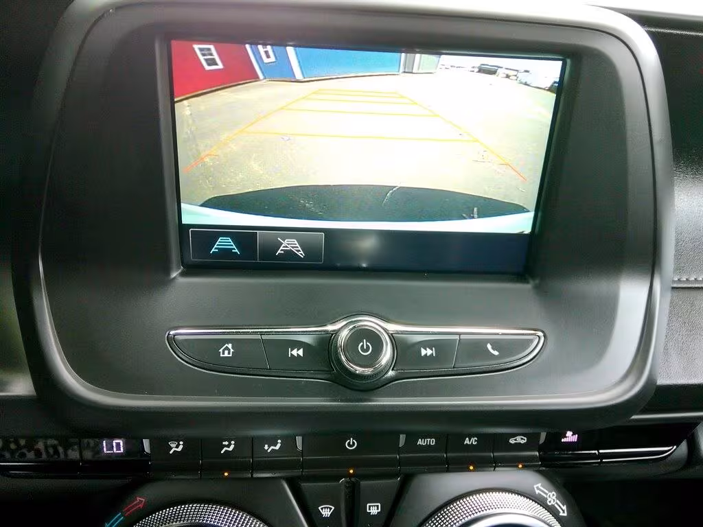 2017 Chevrolet Camaro - 1G1FB1RX5H0153262 - Image #16
