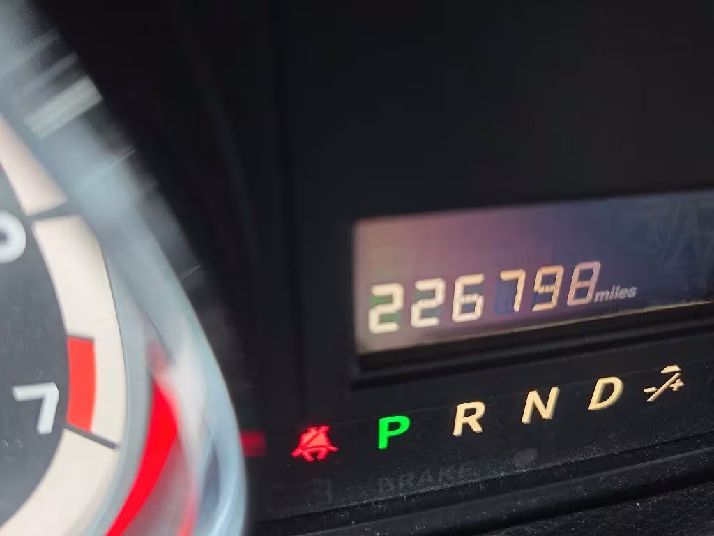 2017 Dodge Grand Caravan - 2C4RDGCG0HR624749 - Image #13