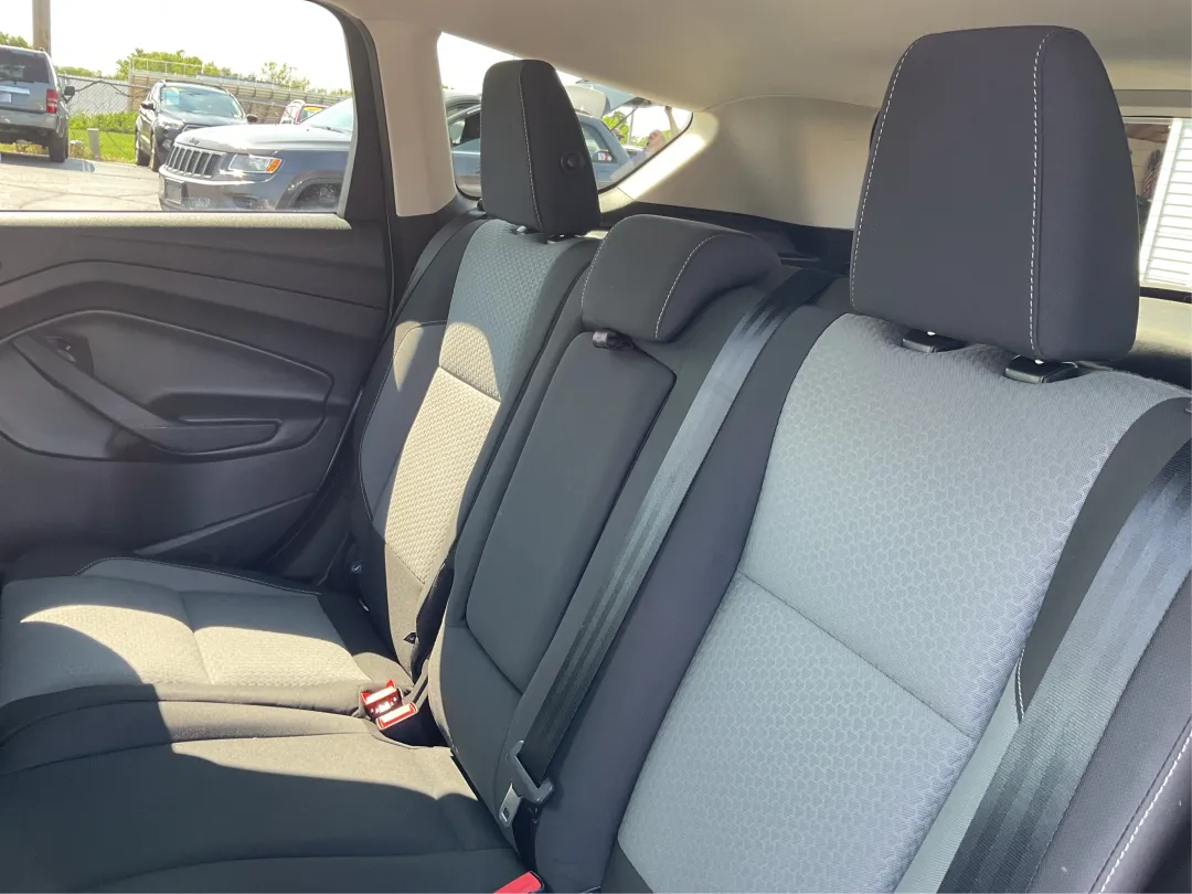 2017 Ford Escape - 1FMCU9GD4HUC05979 - Image #10