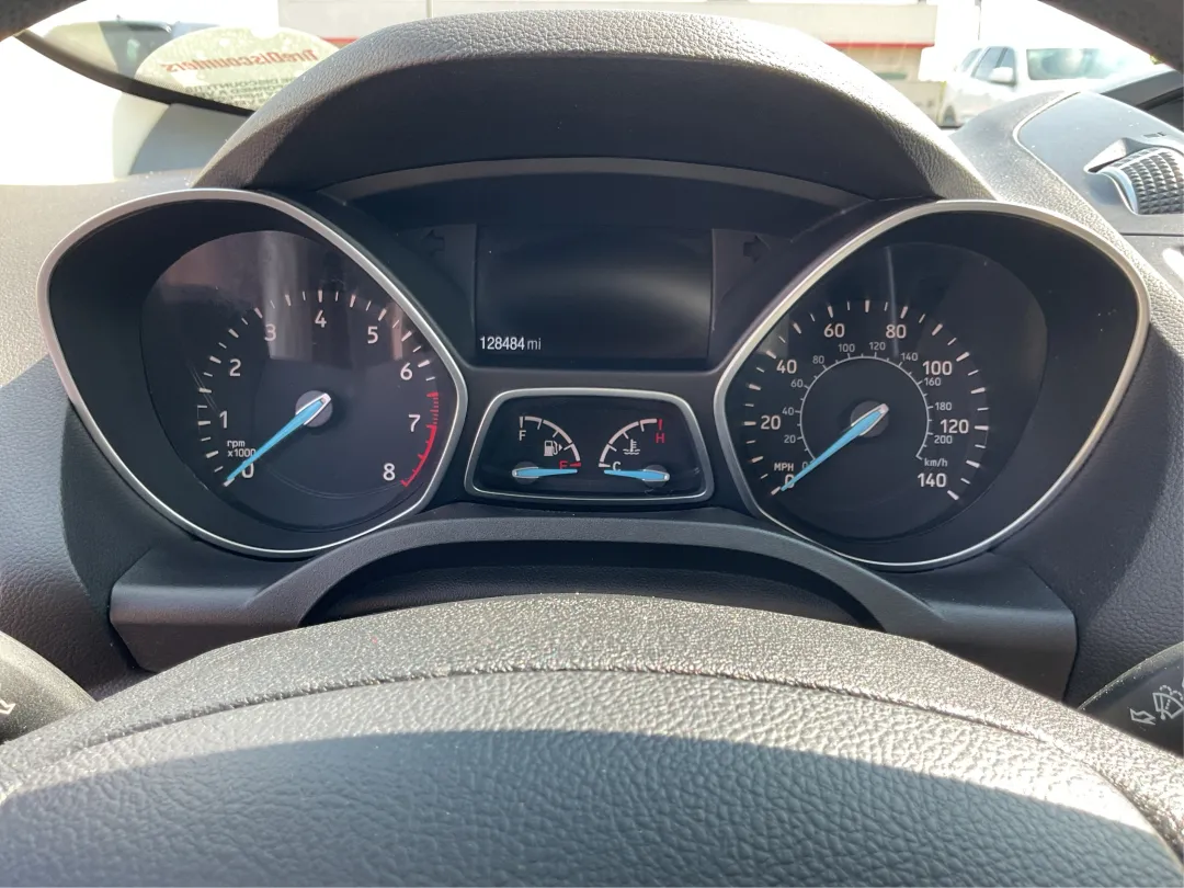 2017 Ford Escape - 1FMCU9GD4HUC05979 - Image #15