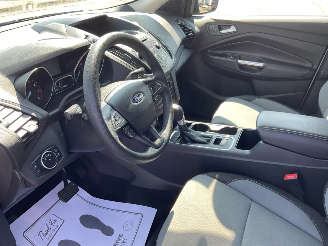 2017 Ford Escape - 1FMCU9GD4HUC05979 - Image #9