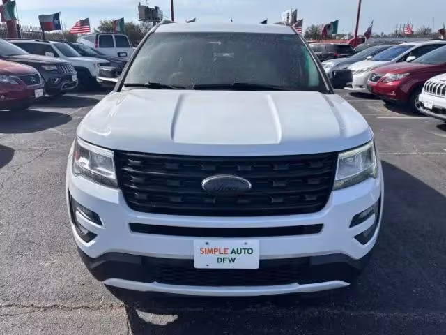 2017 Ford Explorer - 1FM5K7D89HGB90078 - Image #2