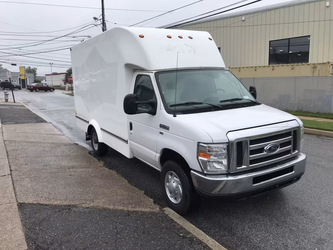 2017 Ford F-350 SD - 1FDWE3F6XHDC62732 - Image #4