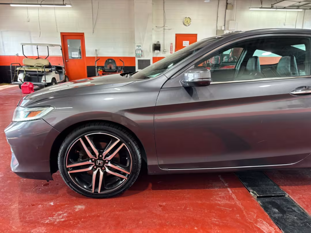 2017 Honda Accord - 1HGCT2B05HA003111 - Image #12