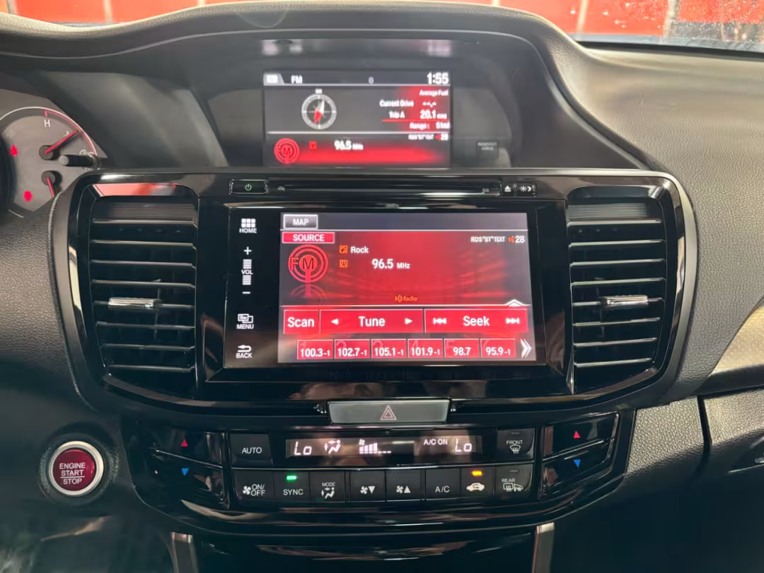 2017 Honda Accord - 1HGCT2B05HA003111 - Image #19