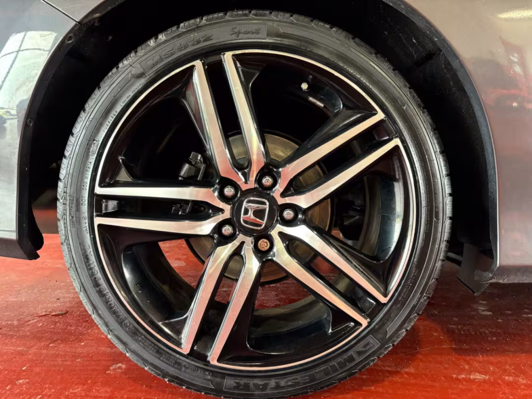 2017 Honda Accord - 1HGCT2B05HA003111 - Image #36