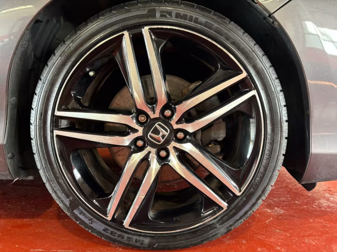 2017 Honda Accord - 1HGCT2B05HA003111 - Image #37