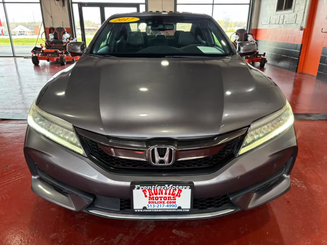 2017 Honda Accord - 1HGCT2B05HA003111 - Image #4