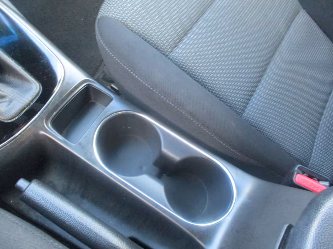 2017 Kia Forte - 3KPFK4A75HE104820 - Image #17