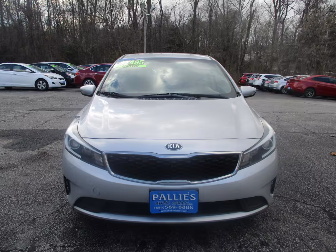 2017 Kia Forte - 3KPFK4A75HE104820 - Image #9