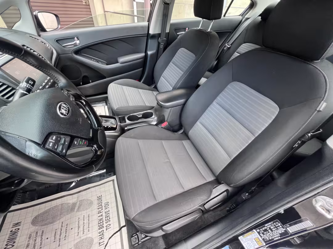 2017 Kia Forte - 3KPFL4A75HE030781 - Image #12
