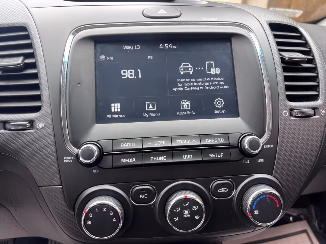 2017 Kia Forte - 3KPFL4A75HE030781 - Image #23