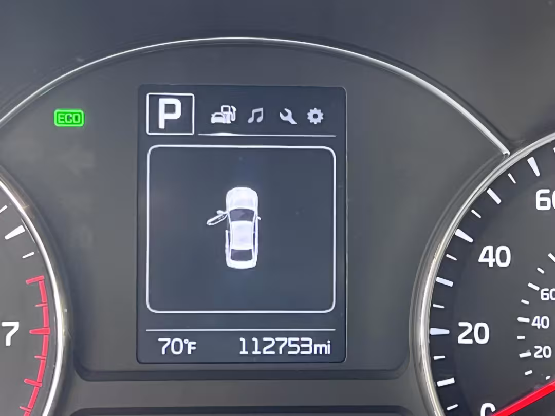 2017 Kia Forte - 3KPFL4A75HE030781 - Image #24