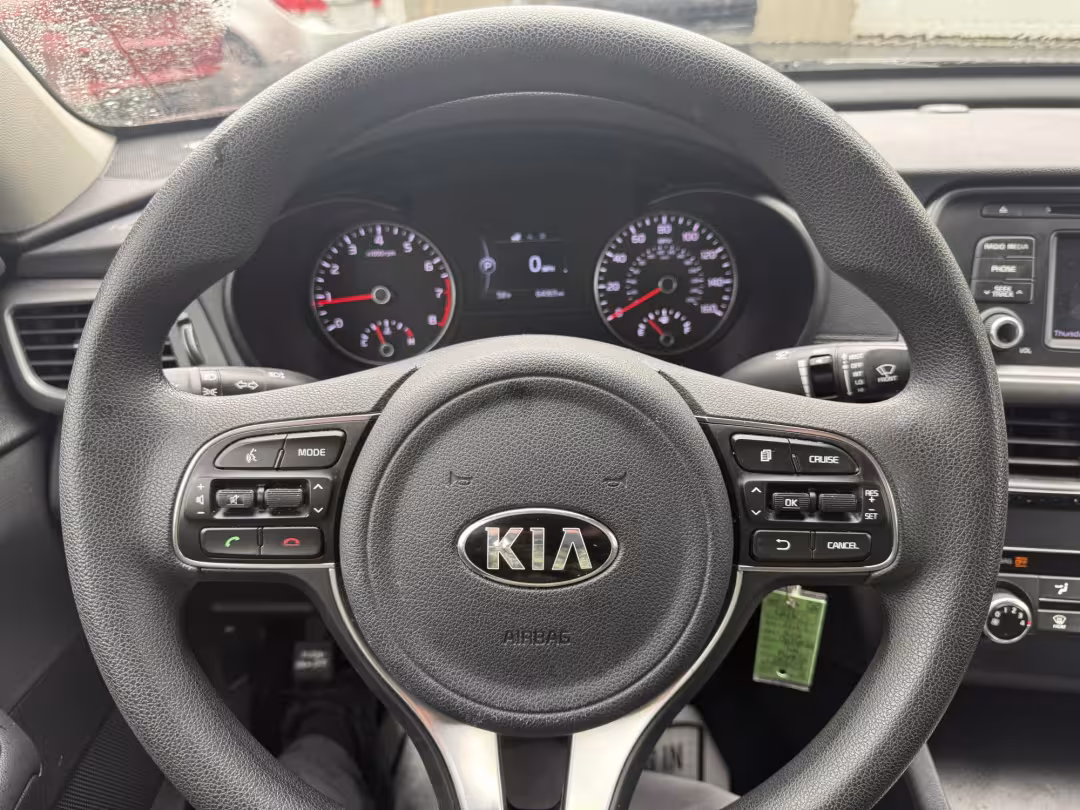 2017 Kia Optima - 5XXGT4L36HG138509 - Image #14