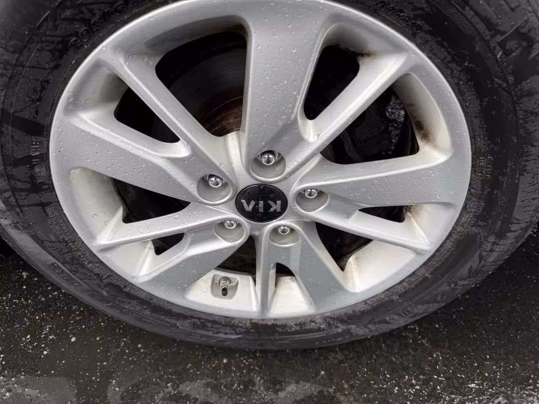 2017 Kia Optima - 5XXGT4L36HG138509 - Image #3