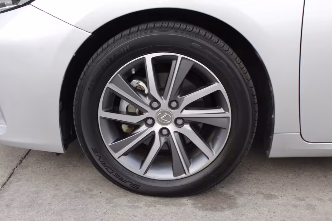 2017 Lexus ES 300h - JTHBW1GG7H2136334 - Image #3