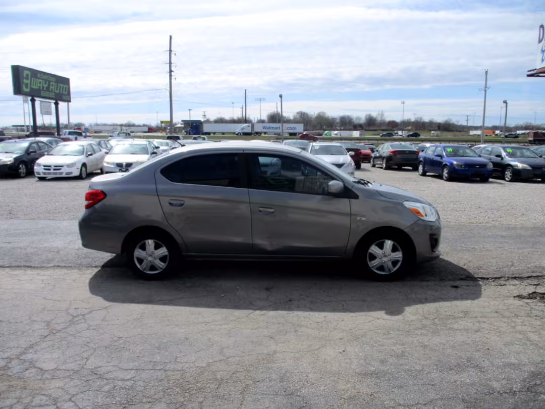 2017 Mitsubishi Mirage G4 - ML32F3FJ7HHF12222 - Image #4