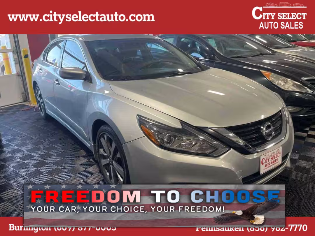 2017 Nissan Altima - 1N4AL3AP7HC116854 - Image #1